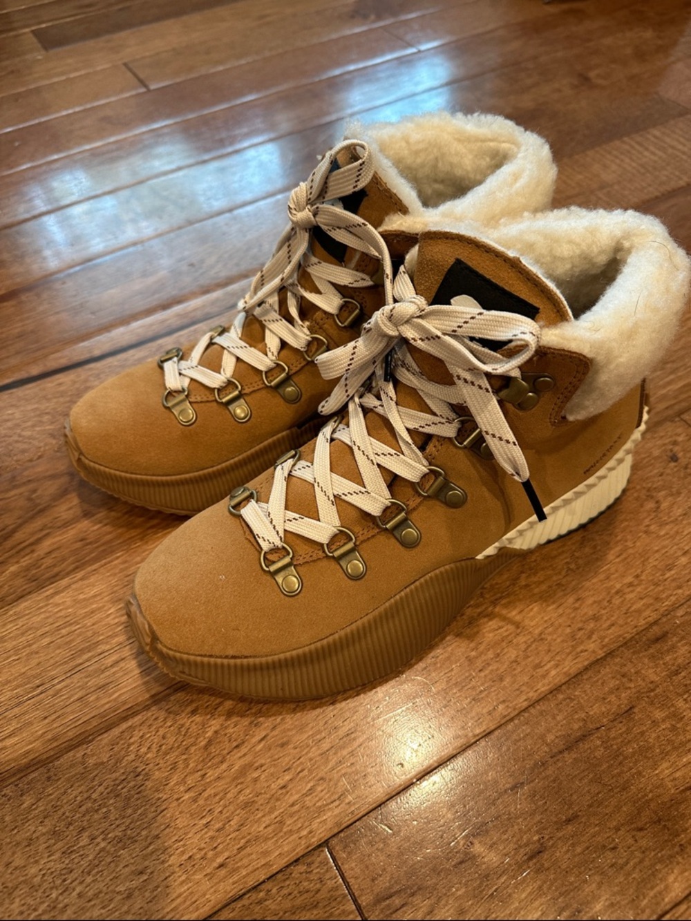 Sorel Faux Fur-Shearling Lined Tan Hiking Sneakers NWOT